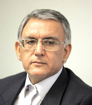 دکتر نصرت الله